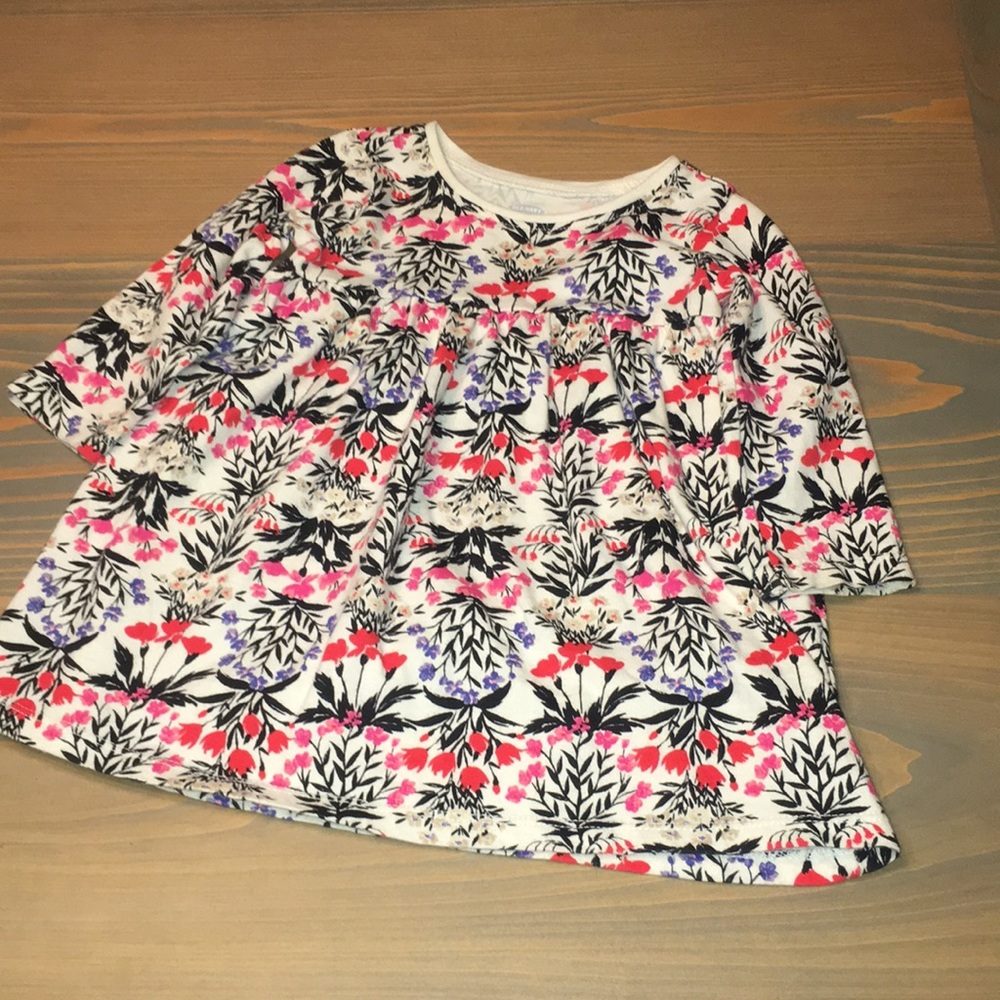 Adorable long sleeve cotton dress